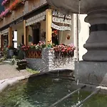 Centrale